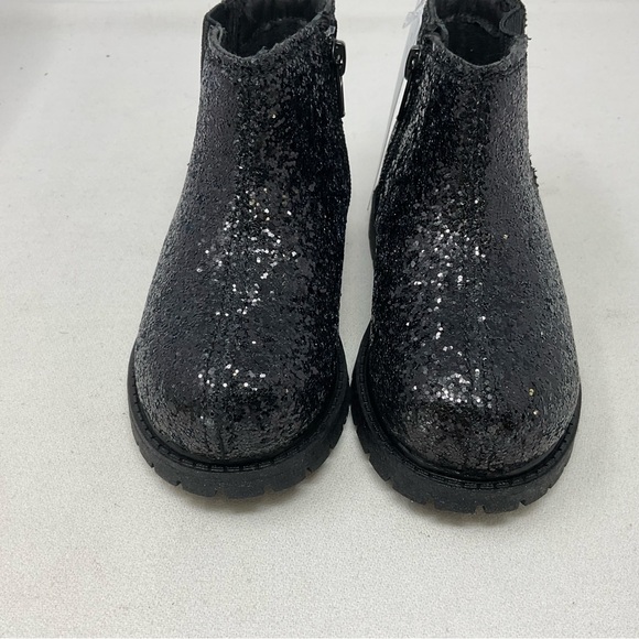 NIB Carter’s Bessy Boots Girls Size 9 Toddler Black Glitter Chelsea - Picture 4 of 8